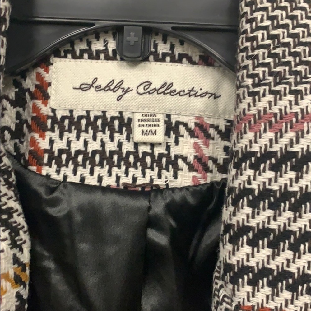 Sebby Collection woman’s coat - Picture 2 of 3